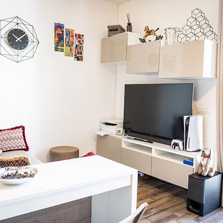 Mrb Real Estate - Maison Ludovica - Monolocale Moderno Con Giardino Frattocchie Εξωτερικό φωτογραφία