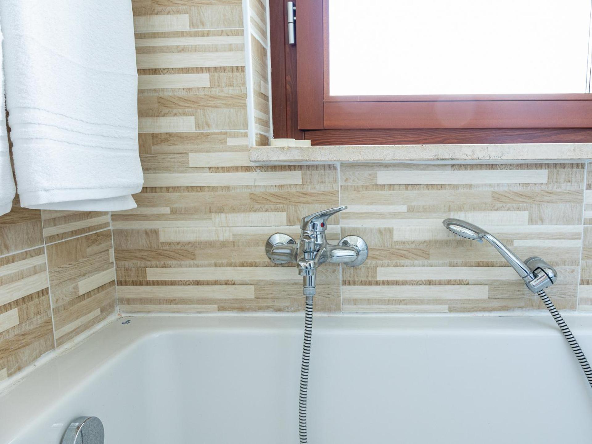 Mrb Real Estate - Maison Ludovica - Monolocale Moderno Con Giardino Frattocchie Εξωτερικό φωτογραφία