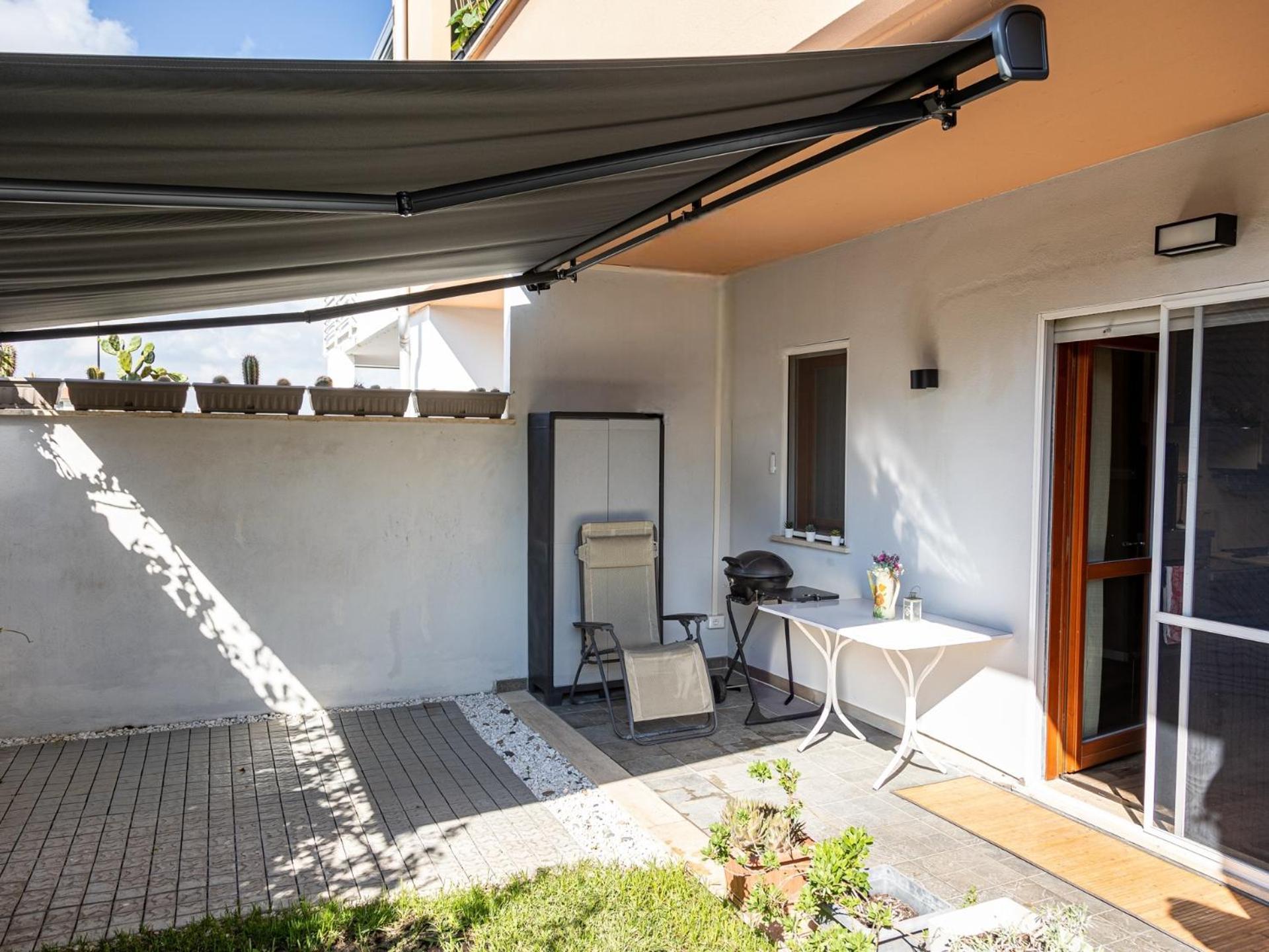 Mrb Real Estate - Maison Ludovica - Monolocale Moderno Con Giardino Frattocchie Εξωτερικό φωτογραφία